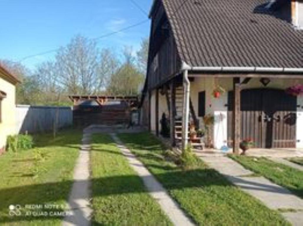 Erdey Apartman Barcs Esterno foto
